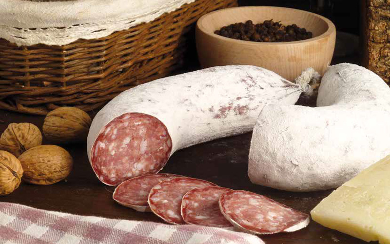 Salame Ariccino a punta di coltello